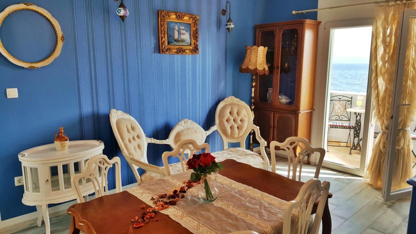 Apartments By The Sea Krilo Jesenice, Omis - 15145 Jesenice  Room photo